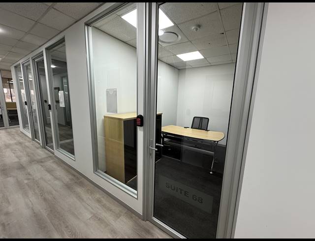 13M² SERVICED OFFICE TO LET IN BRAAMFONTEIN WERF